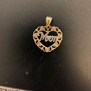 14k Mom pendant